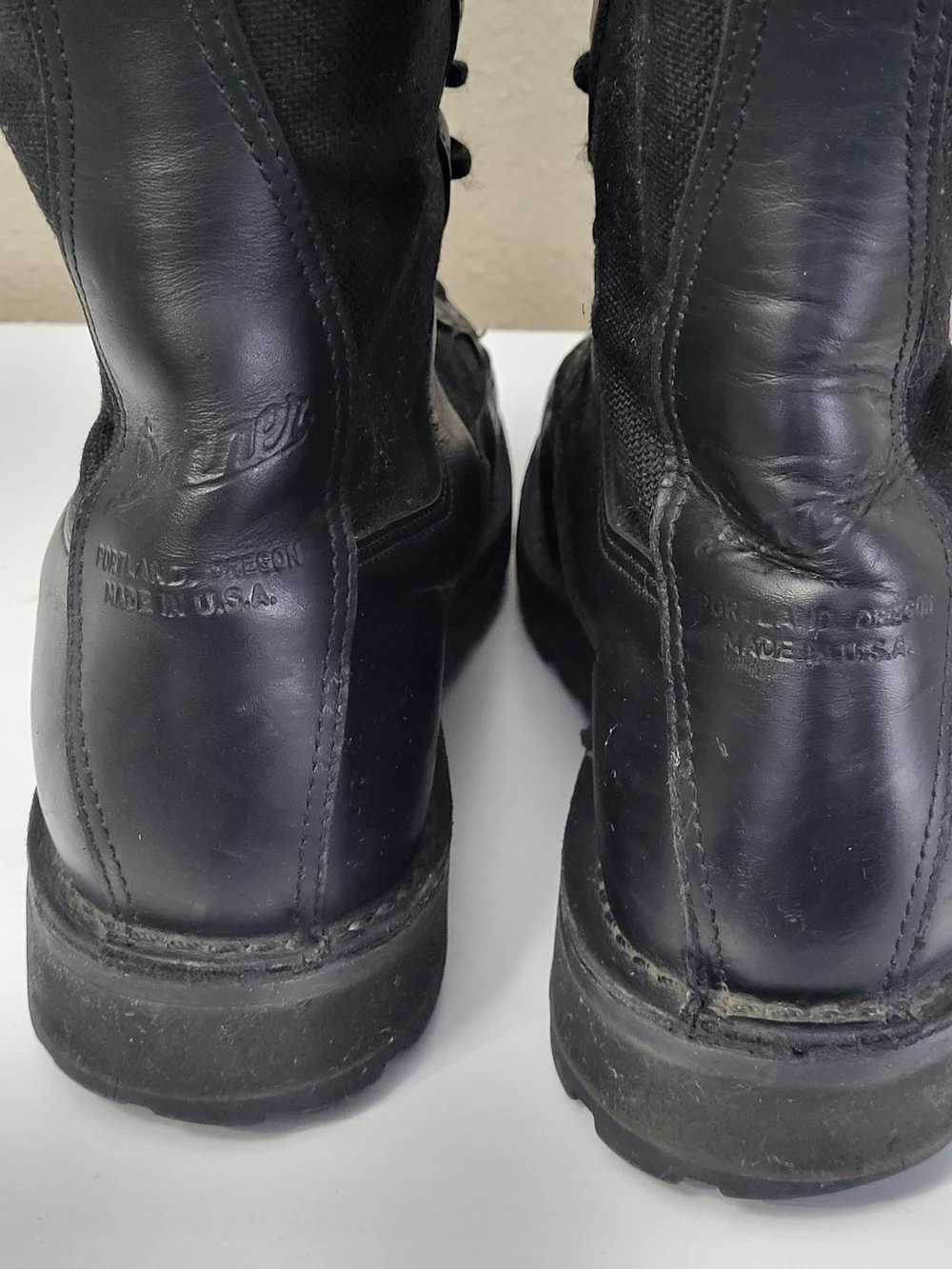 Danner Acadia Men's Black Leather Combat Boots - Sturdy Lace-Up Work Boot Sz 10